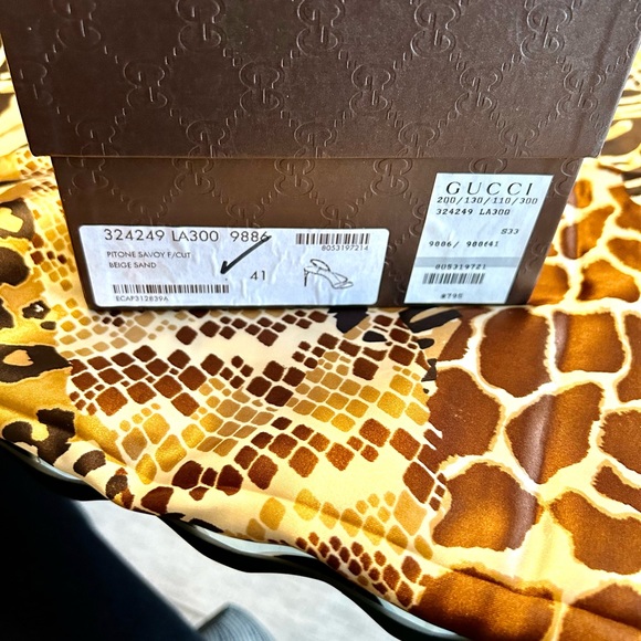 Authentic Gucci Snake-Skin Sandals Size 41(fits a 10-10.5 foot) - Picture 4 of 4